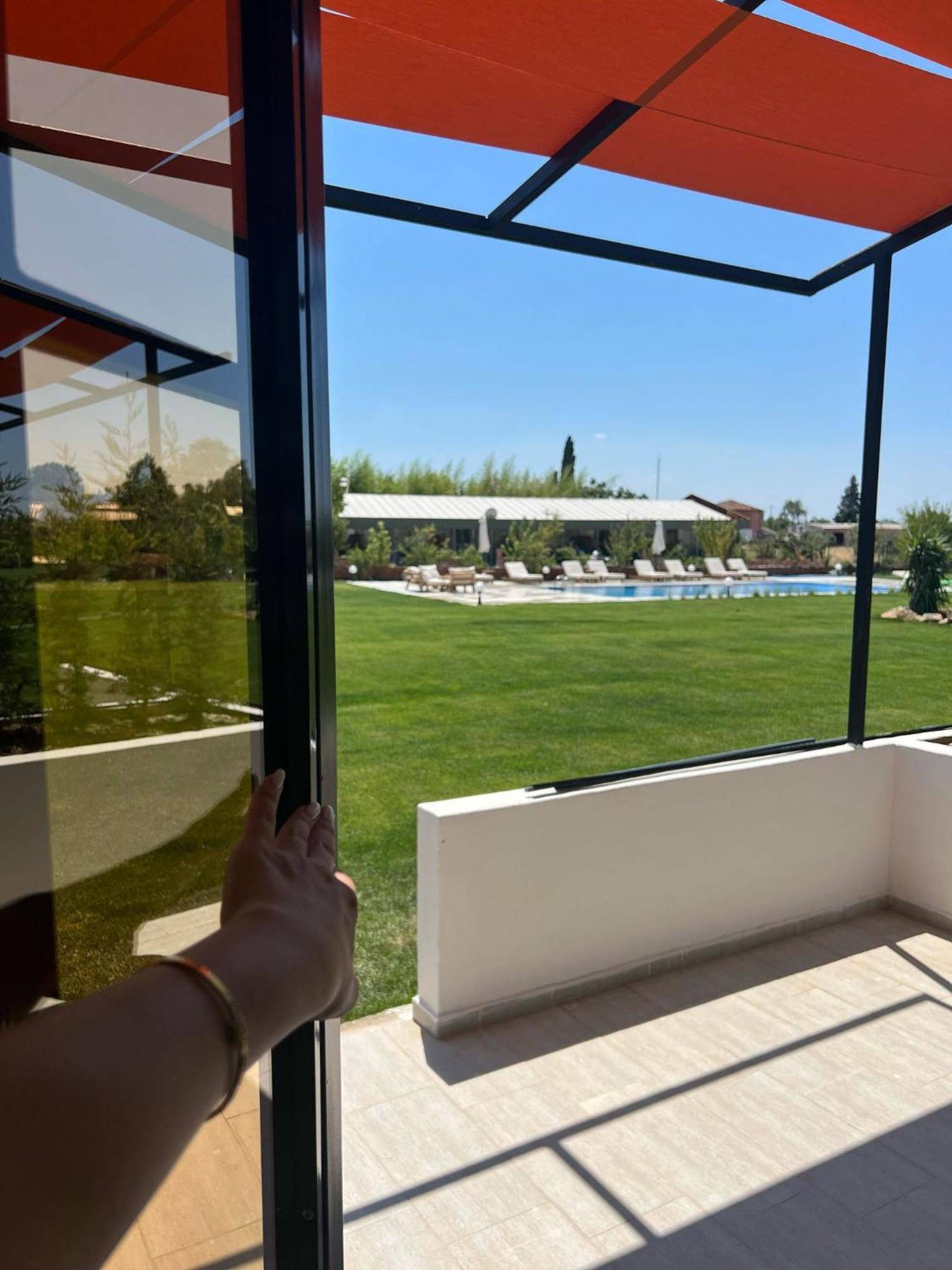 Casa Mora Aparthotel Edremit  Buitenkant foto